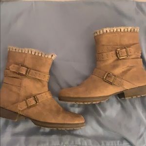 Beige Buckle Short Boots